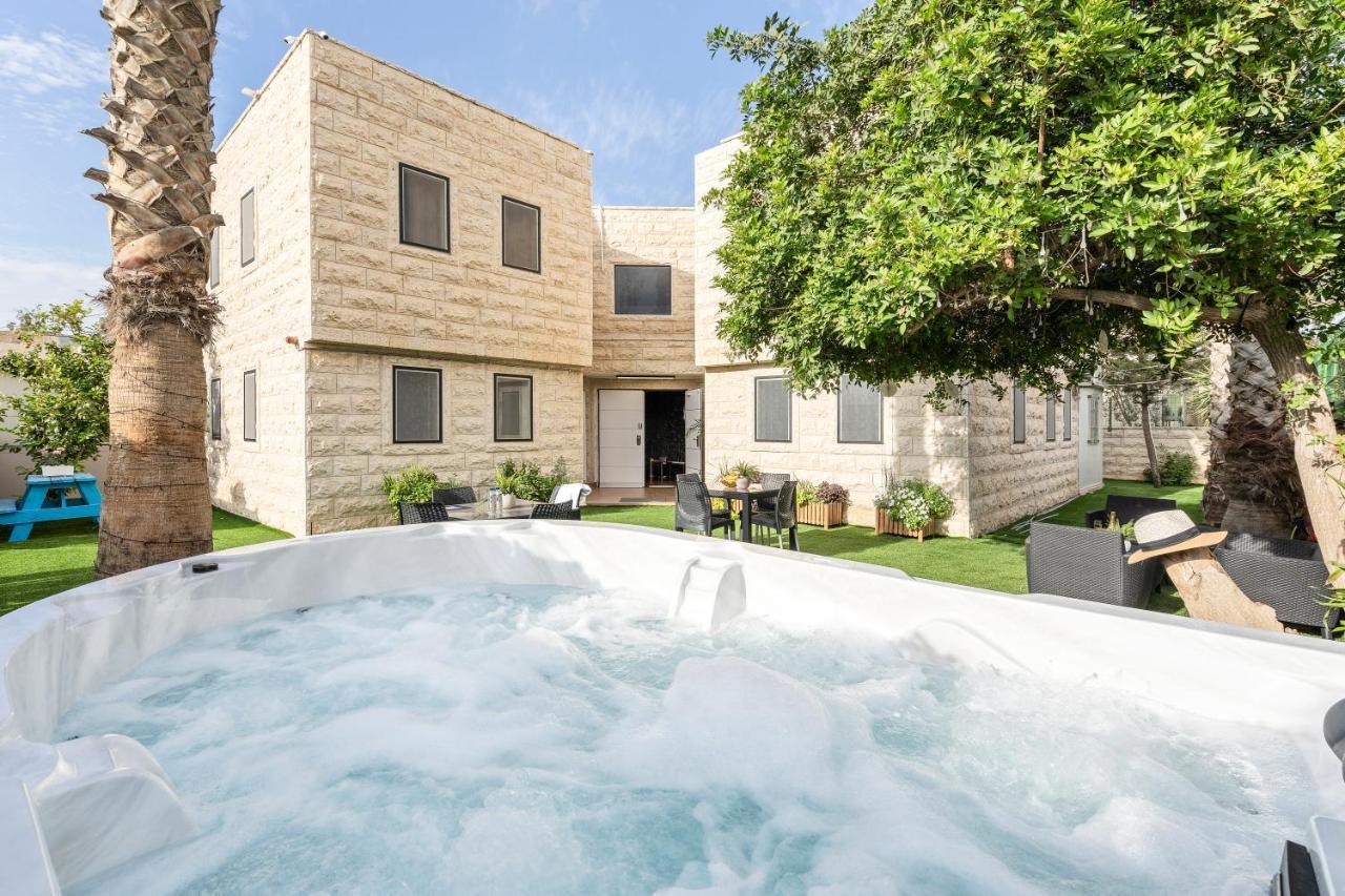 Hotel La Finca - Luxury Suites Hotel Be'er Sheva Eksteriør billede